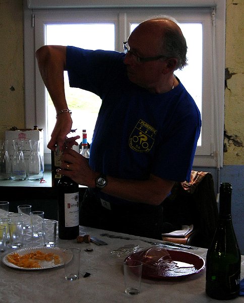 2011-10-13 36 Gege au tire-bouchon.JPG